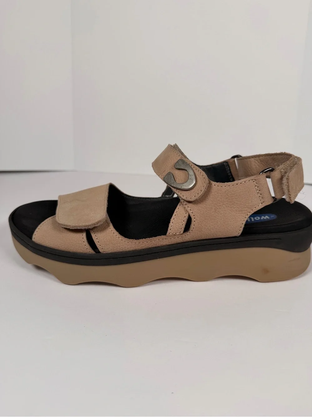 Wolky Sandals Womens Medusa Slingback Beige Leather Hook And Loop Size 40 US 9